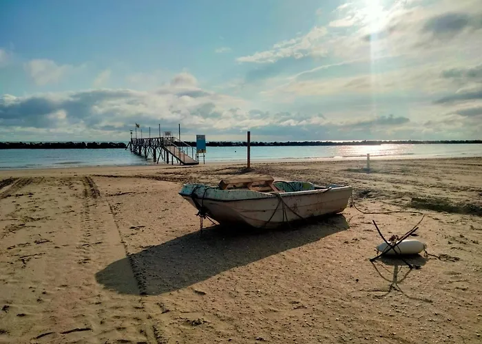 公寓 Vacanze 11b 贝拉里亚-伊贾马里纳